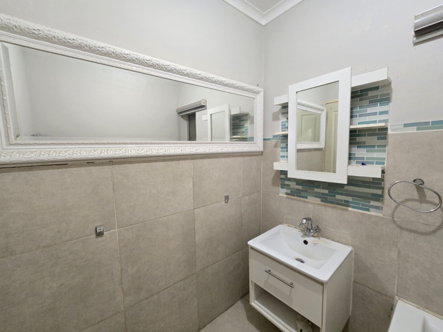 3 Bedroom Property for Sale in Amalinda North Eastern Cape
